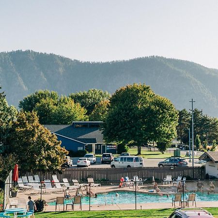 Mountain View Lodge Chelan Exterior photo