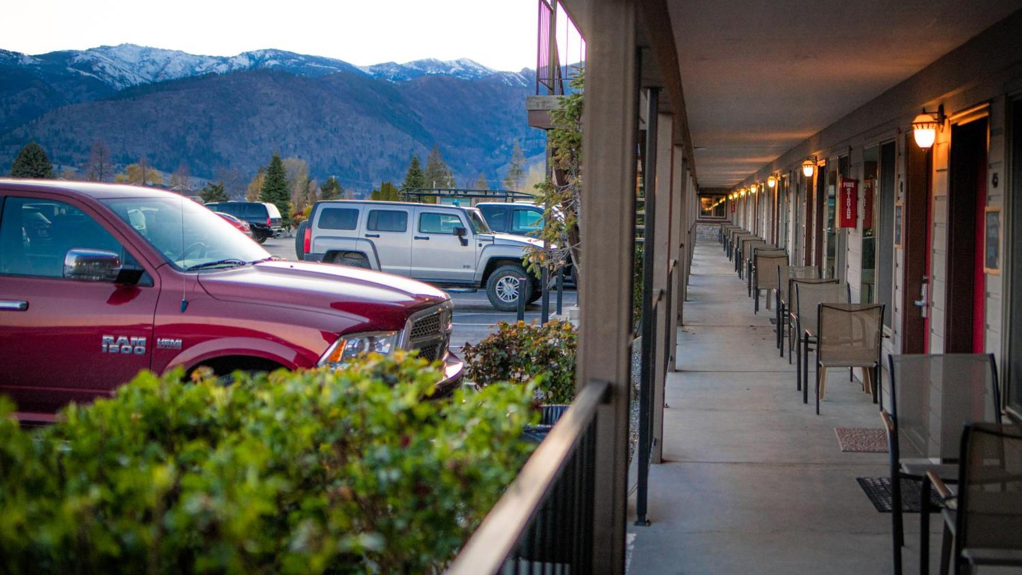 Mountain View Lodge Chelan Exterior photo