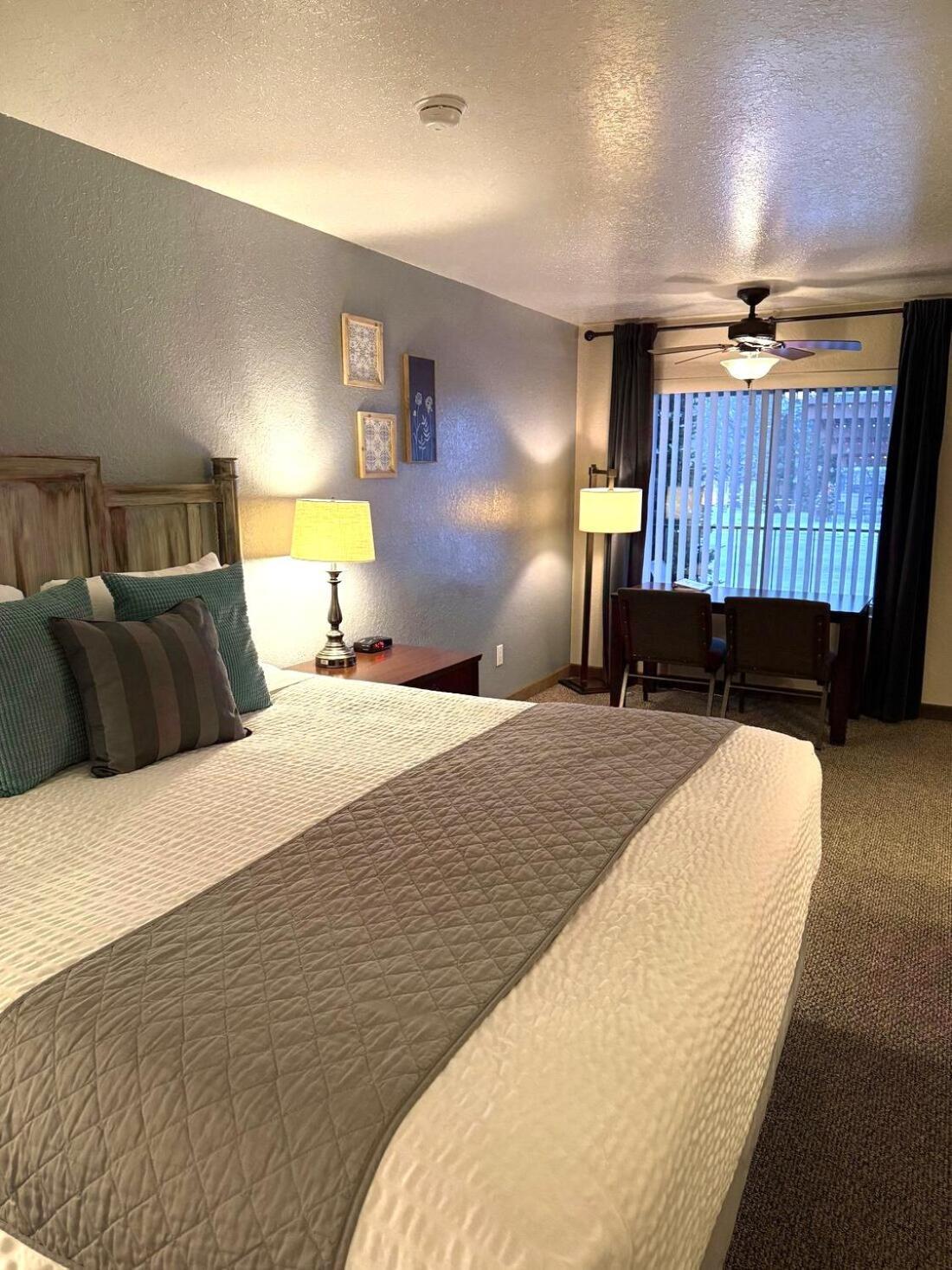 Mountain View Lodge Chelan Room photo