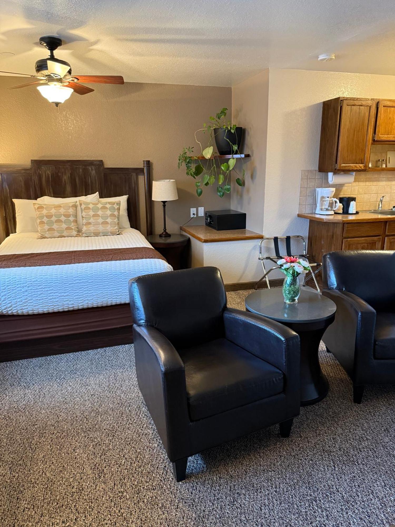 Mountain View Lodge Chelan Room photo