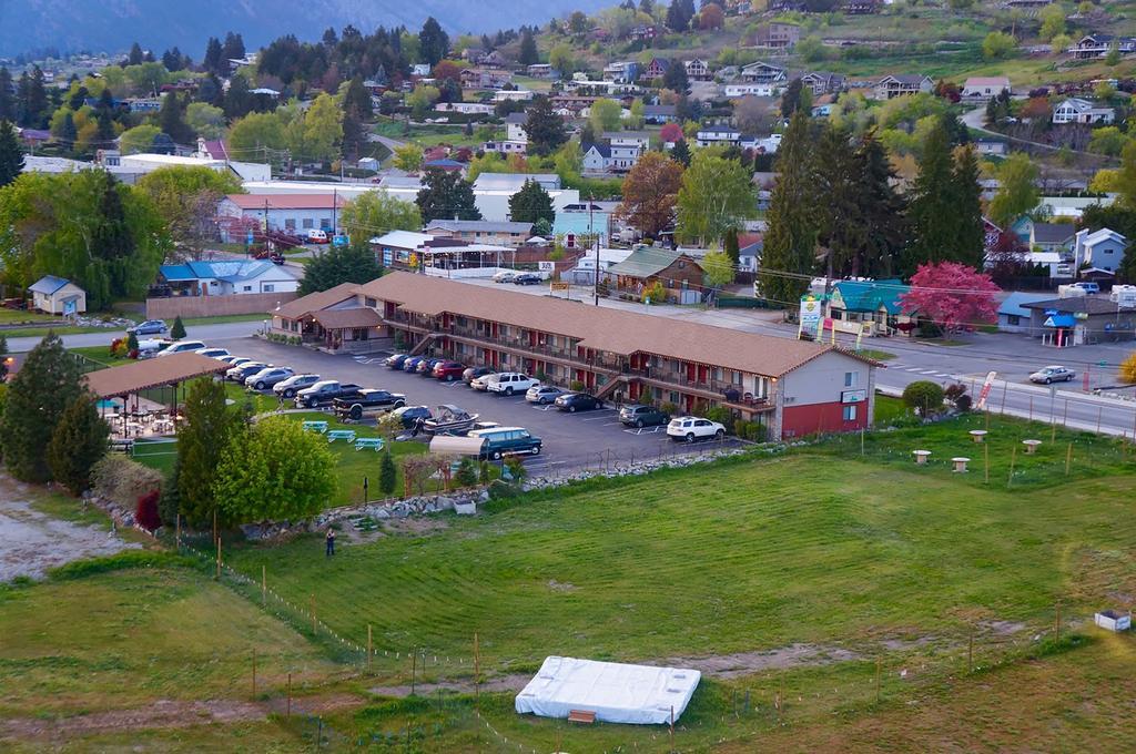 Mountain View Lodge Chelan Exterior photo