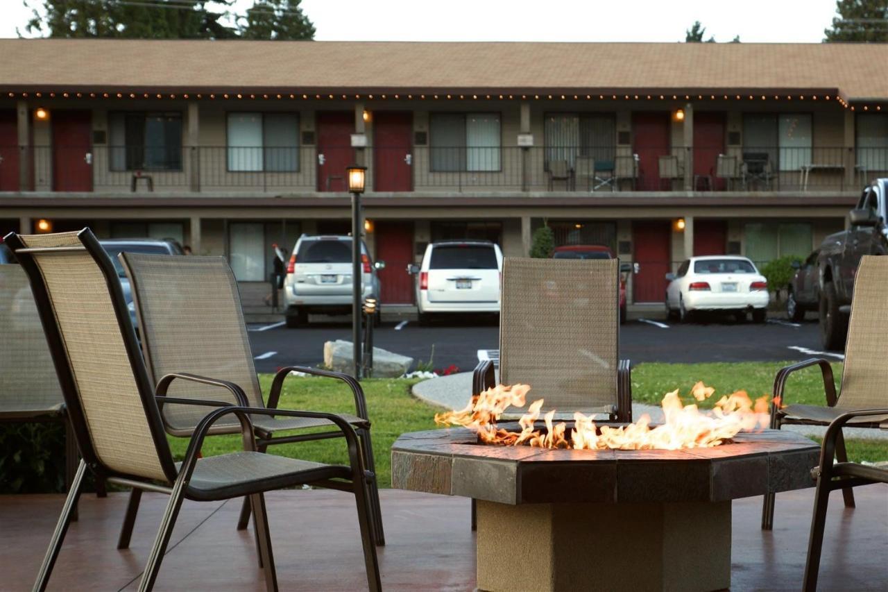 Mountain View Lodge Chelan Exterior photo